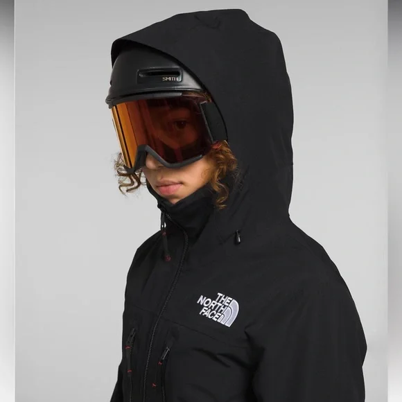 The North Face Ski Snowboard Shell Jacket Dry Vent Relaxed Fit New
